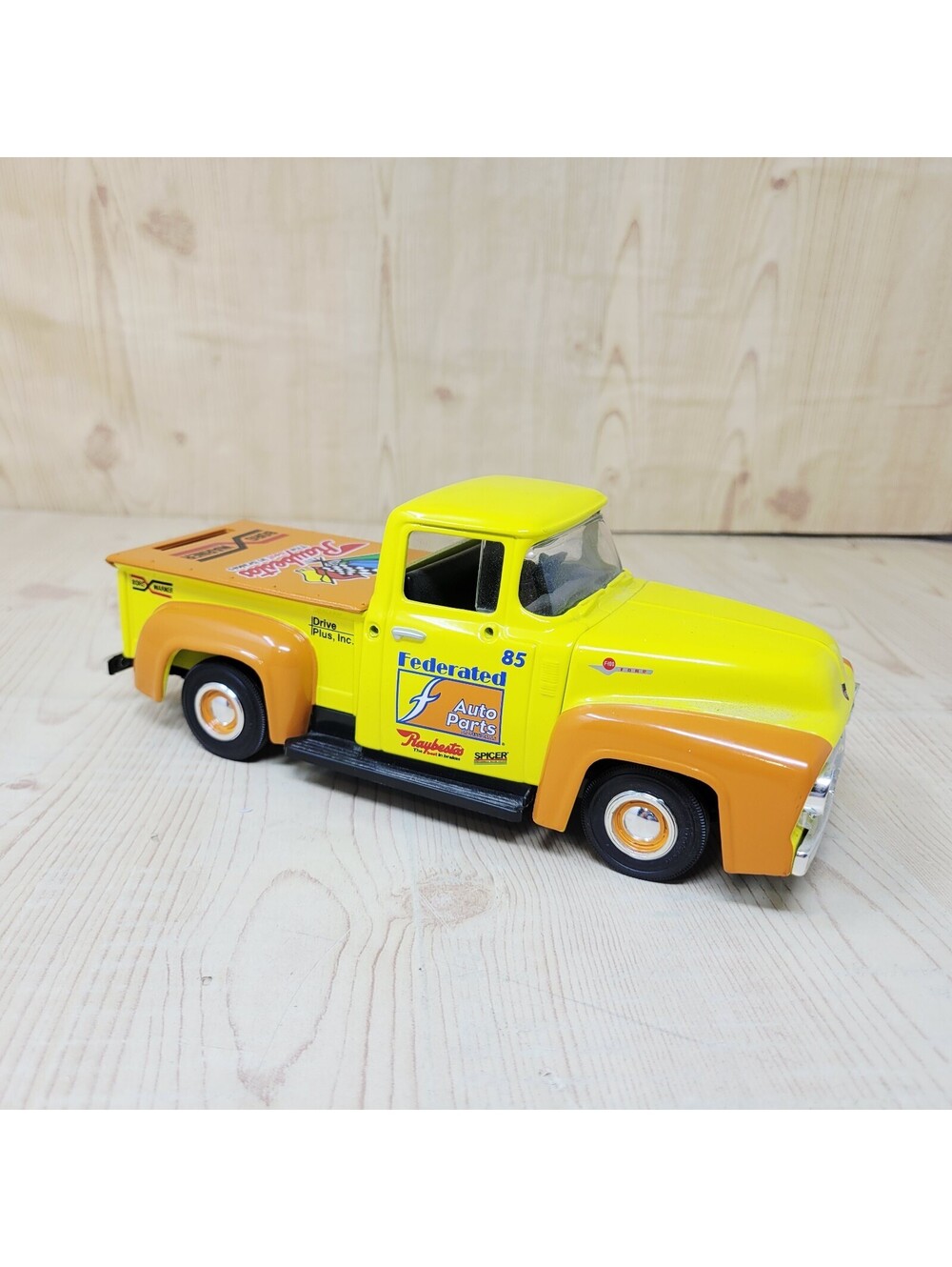 Ertl Federated Auto Parts 1956 Ford Pickup 1/25
